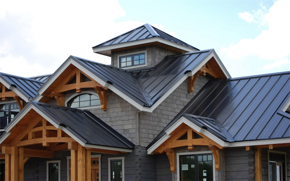 Common Mistakes to Avoid During Metal Roof Repair and Installation