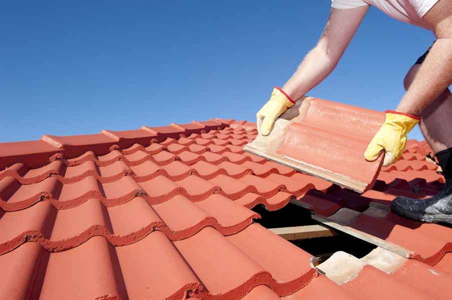 6 Signs It’s Time To Replace Your Roof