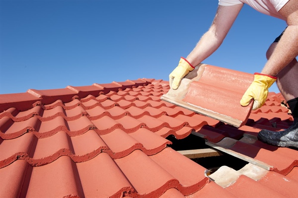 6 Signs It’s Time To Replace Your Roof