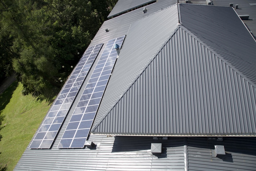 How Long Does a Metal Roof Last?
