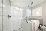 Benefits of Installing Frameless Shower Doors In Your Bathroom
